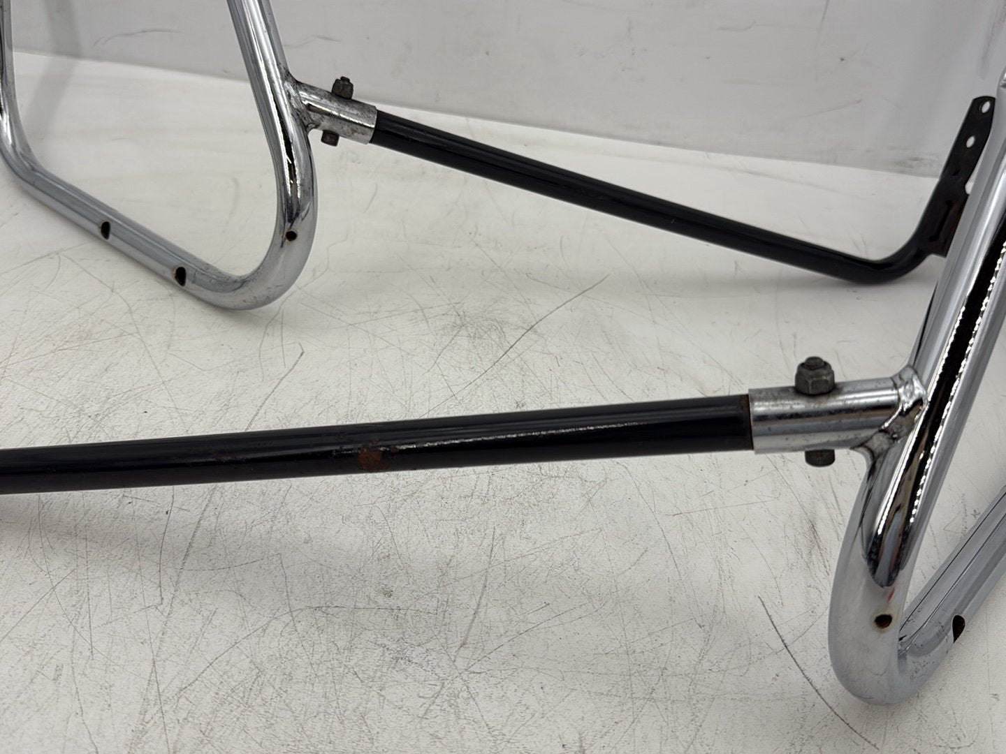 2006 Harley Electra Glide Touring Classic FLHTCI OEM Rear Left Right Saddlebag Guard Rails Bar