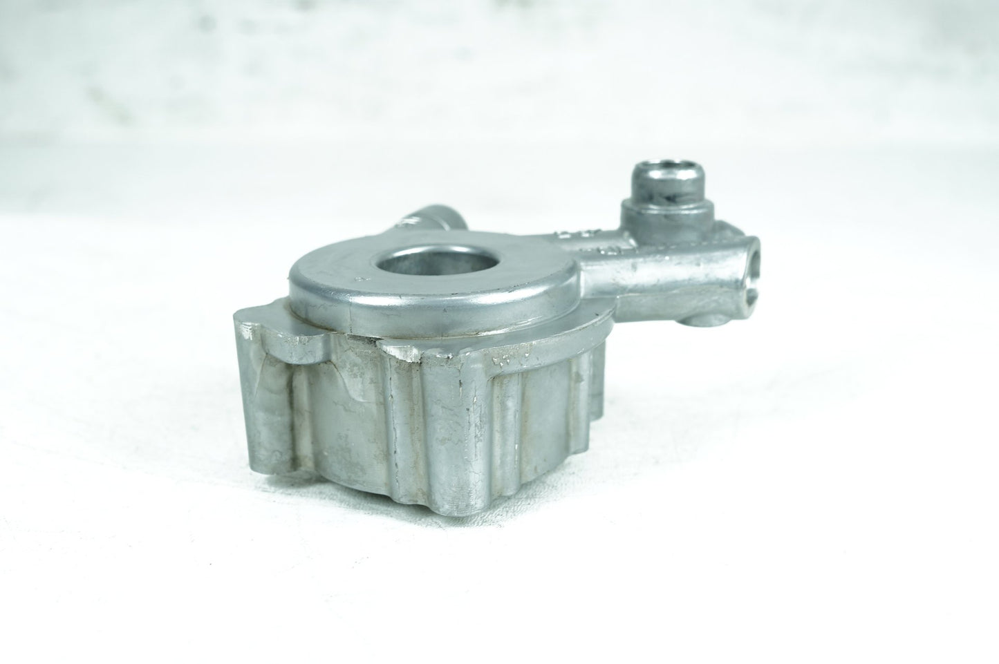 2000 - 2006 Harley-Davidson Softail Deuce Engine Motor Oil Pump Strainer 26290-99A