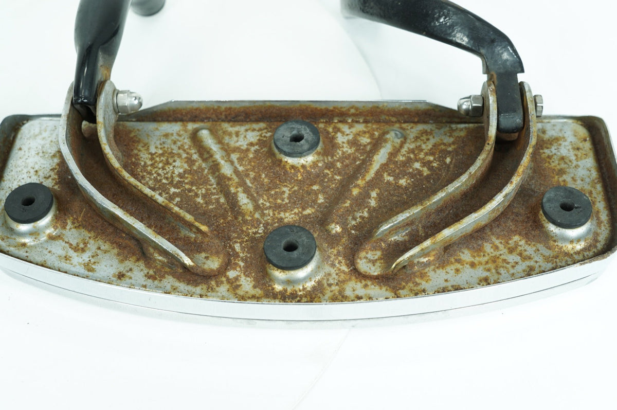 1996 Harley Touring FLHTC Electra Glide Classic OEM Left Right Driver Floorboard Foot Rest