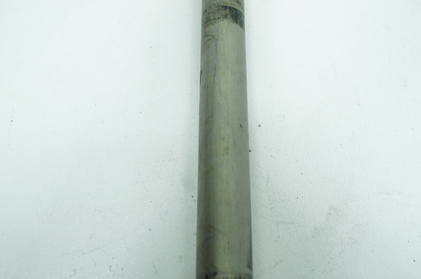 2007 - 2017 Harley-Davidson Dyna Super Glide Custom Rear Wheel Axle Bolt Shaft 41114-08