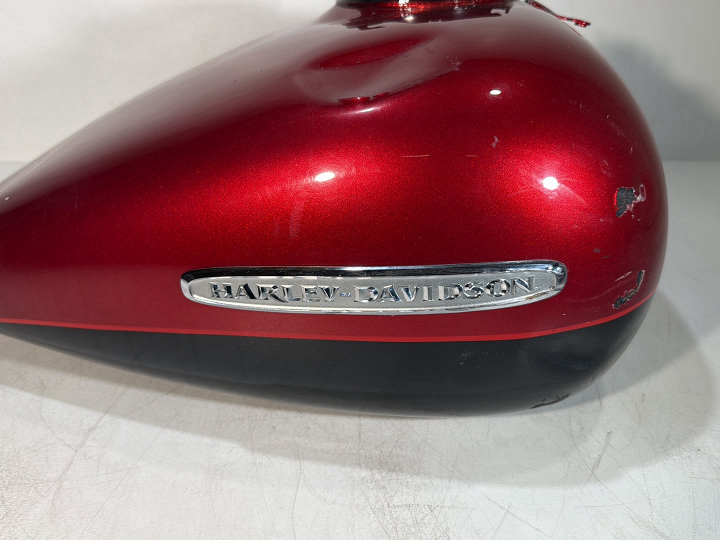 2008 - 2016 Harley-Davidson Touring Electra Glide Ultra Fuel Gas Tank Gasoline Reservoir 61356-08