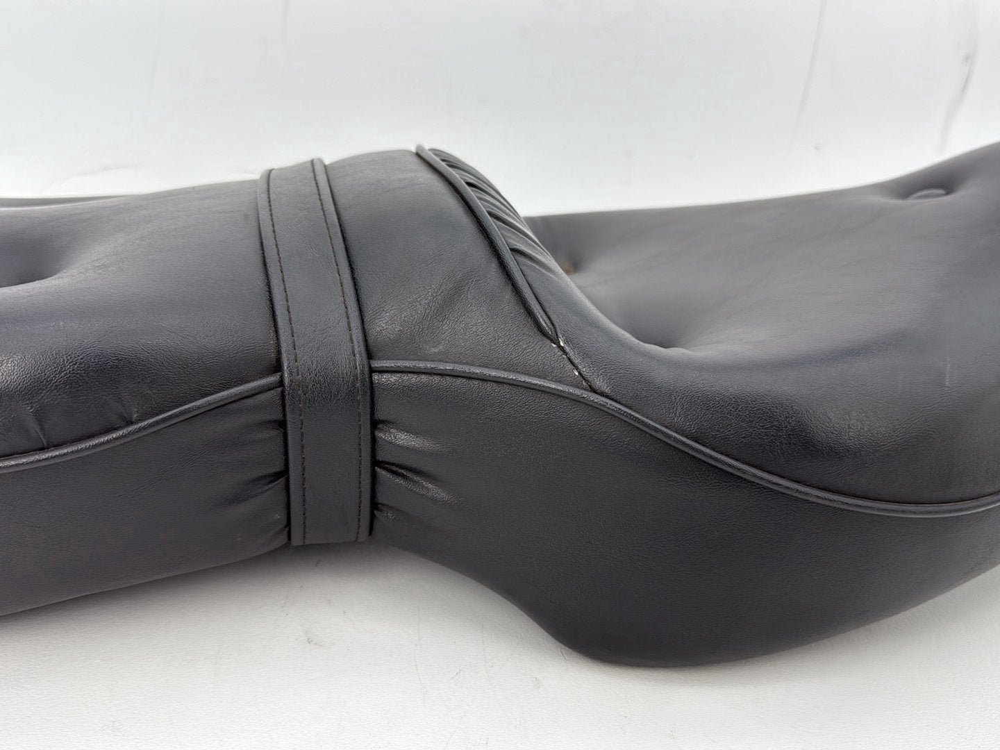 1993 Harley Sportster XLH883H Hugger 883 OEM Passenger Rider Driver Seat Saddle