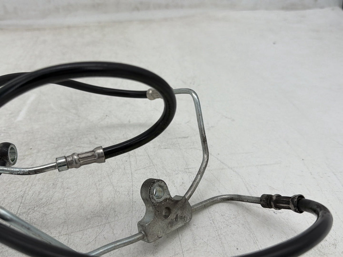 2011 Harley Electra Glide Touring Ultra OEM Front Brake Hose Line Pipe ABS