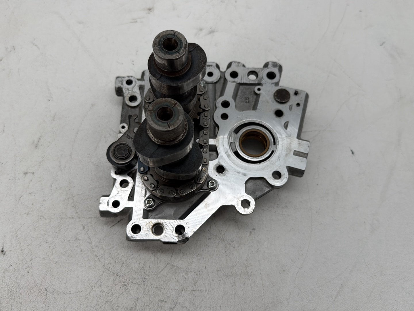 2006 Harley Touring FLHTCI Electra Glide Classic OEM Engine Motor Cam Support Camshaft Plate