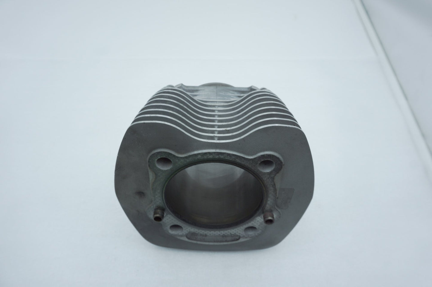 1999 - 2006 Harley-Davidson Dyna Super Glide Twin Cam Engine Jug 1 Cylinder Barrel 16525-99