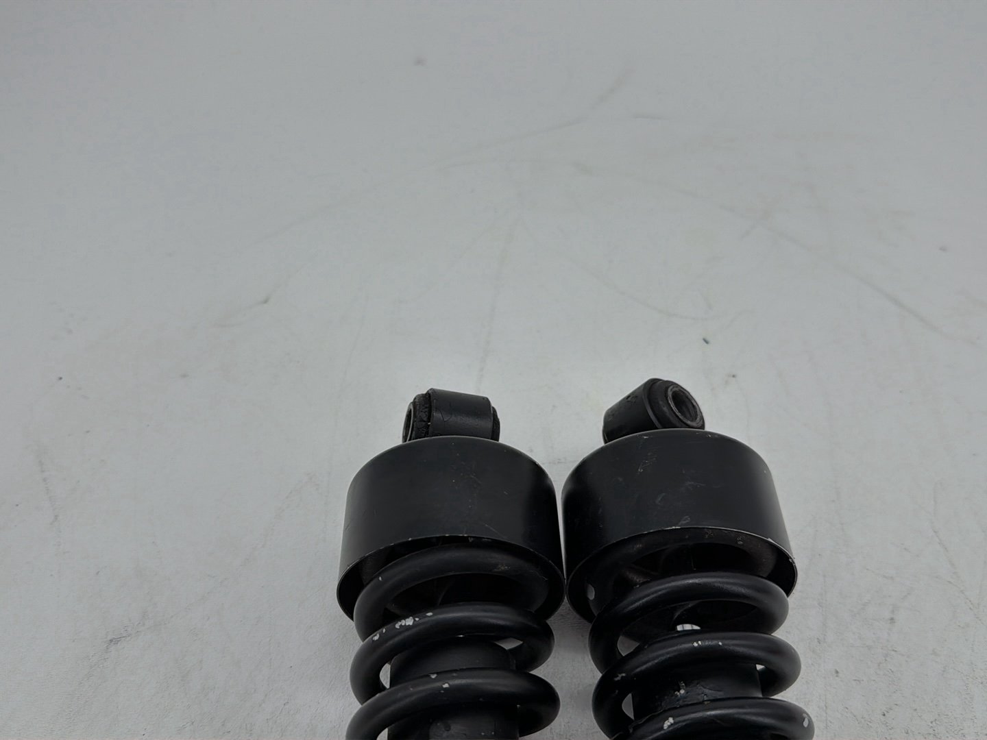 2009 Harley Dyna Street Bob FXDB OEM Rear Left Right Shock Absorbers 13"