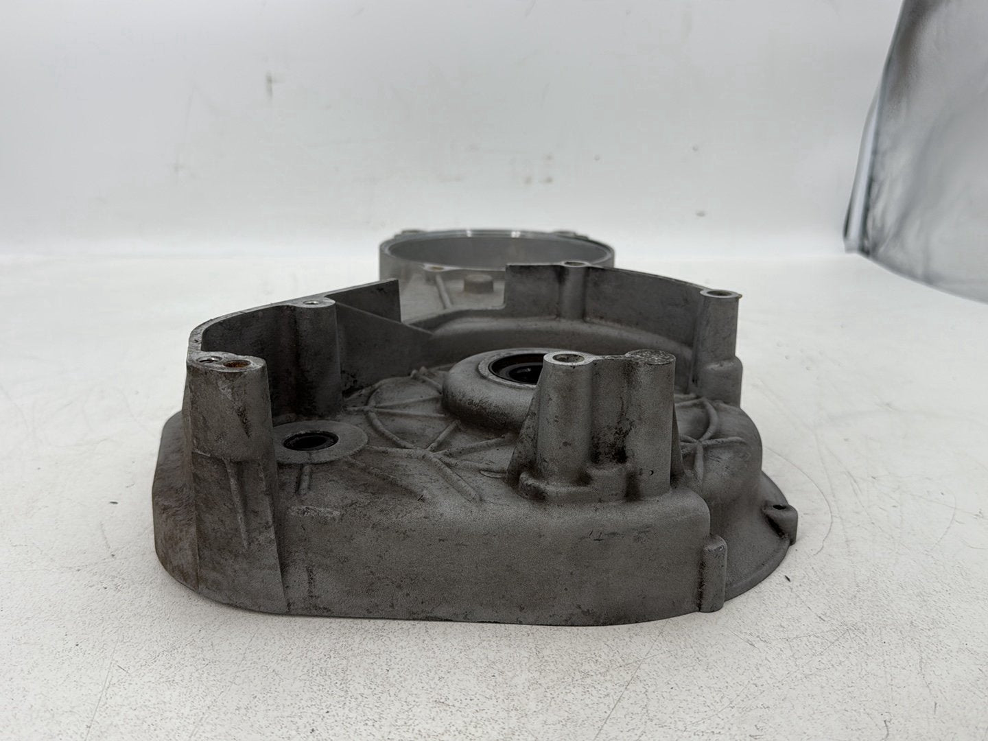 1999 - 2006 Harley-Davidson Touring Electra Glide Inner Primary Clutch Cover 60677-01B