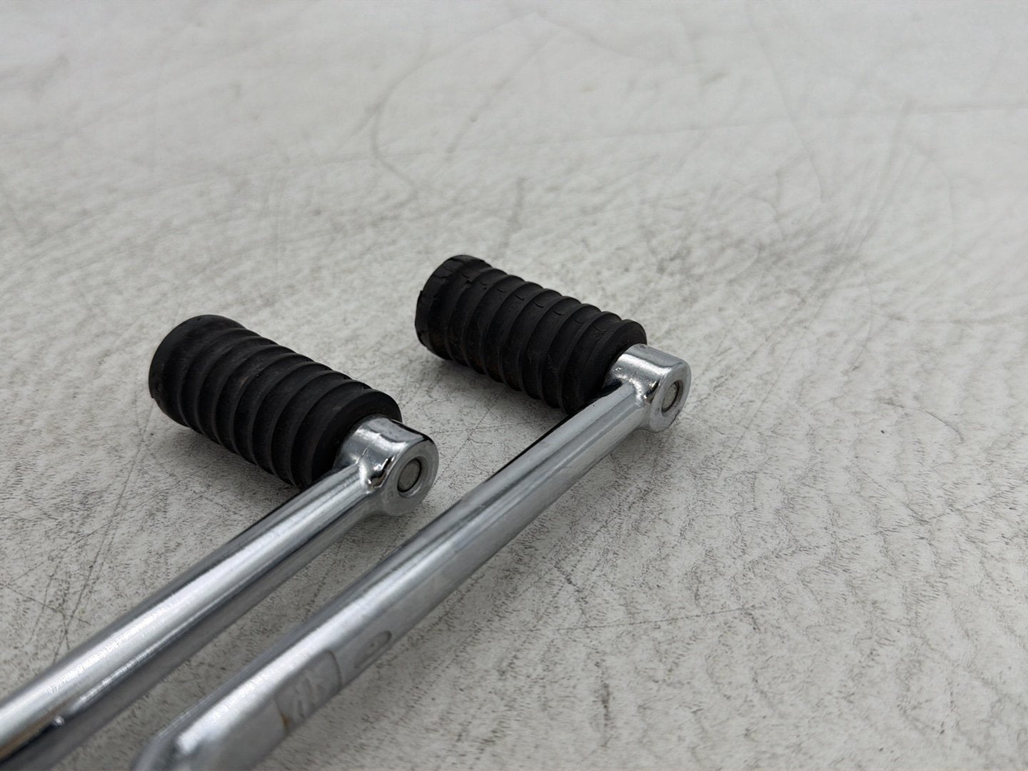 2011 Harley Heritage Softail Classic FLSTC OEM Gear Shifter Lever Pedal Pedals
