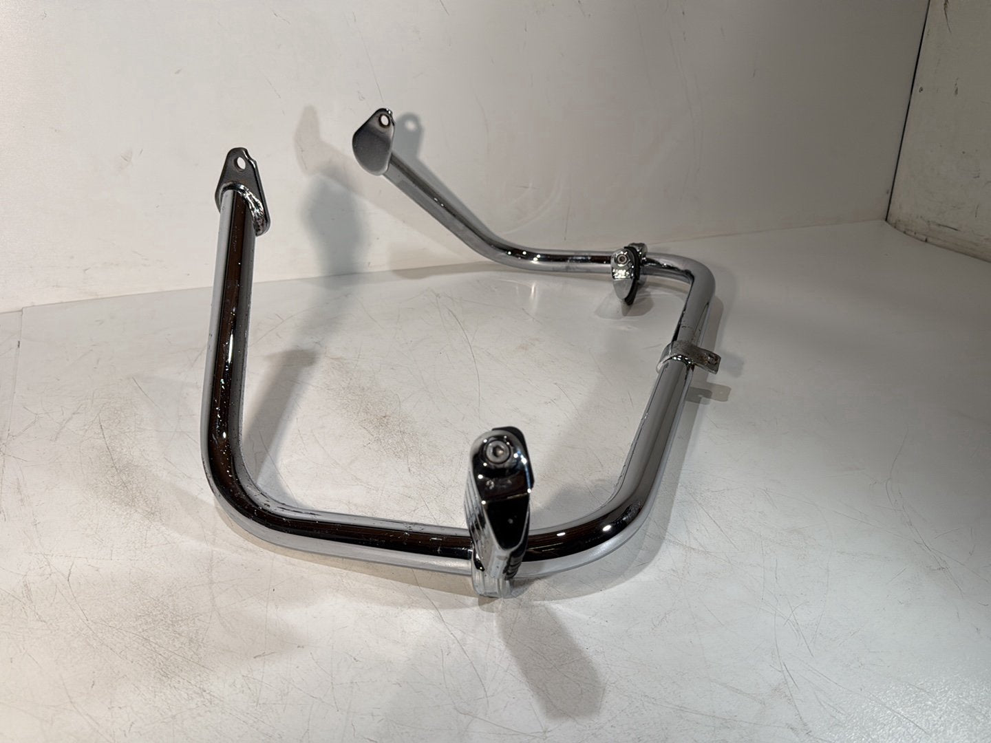 2007 - 2012 Harley-Davidson Touring Street Glide Front Engine Crash Highway Bar Guard w/ Foot Pegs