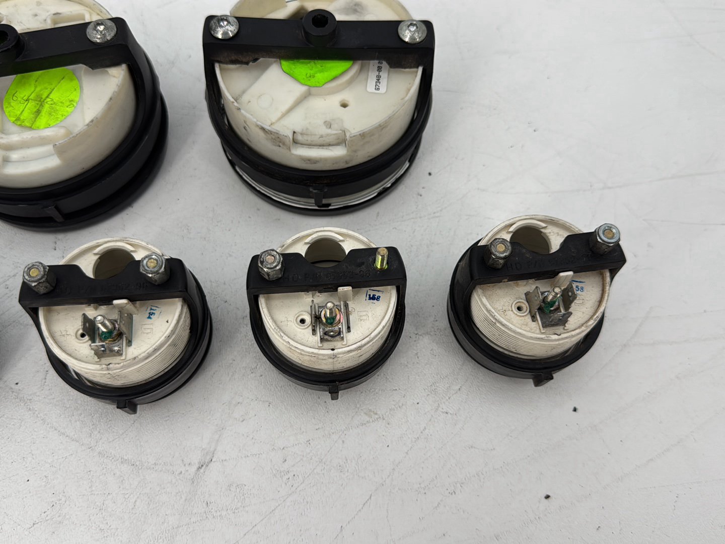 1999 - 2006 Harley-Davidson Touring Electra Glide Classic Air Oil Volt Fuel Tacho Speedo Gauges 60677-94A