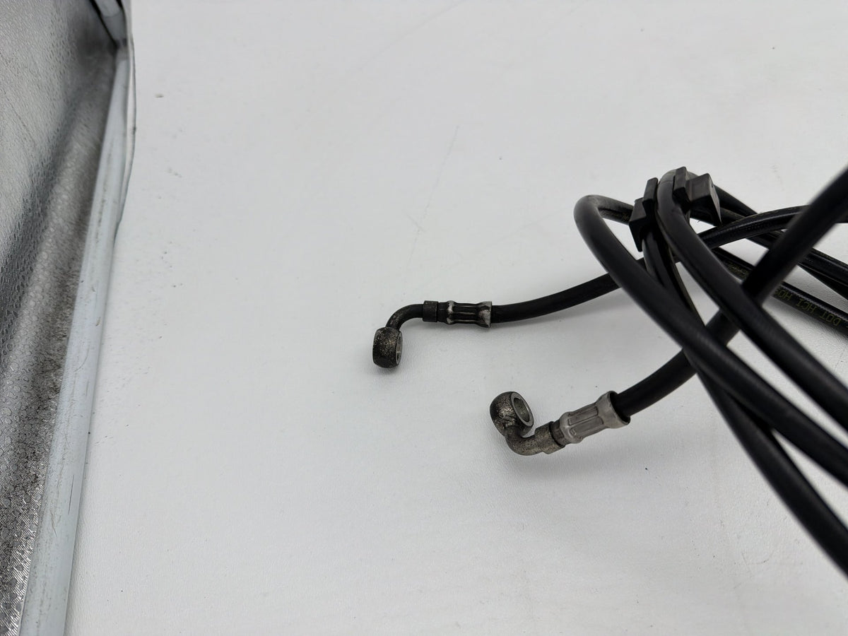 2014 Harley Electra Glide Touring Ultra OEM Front Brake Hose Line Pipe ABS