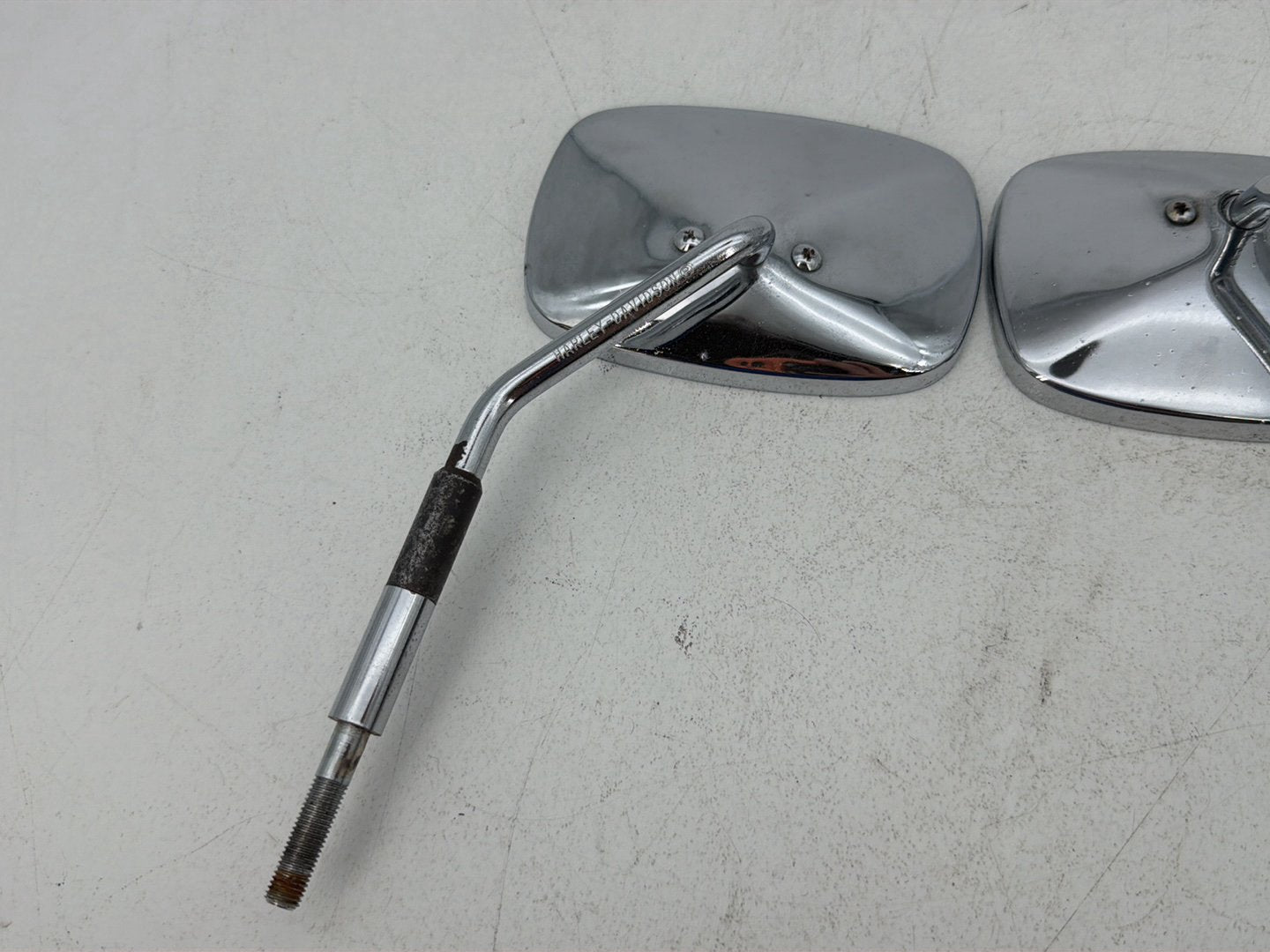 1984 - 1998 Harley-Davidson Touring Electra Glide Classic Left Right Rear View Mirror  	91875-88A