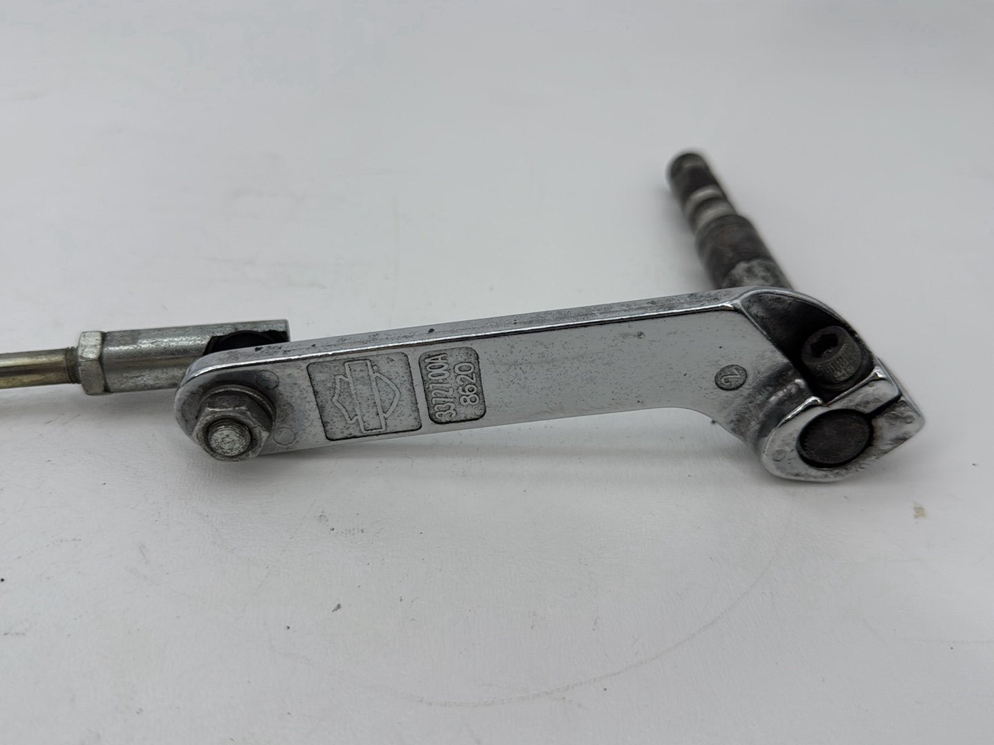 2007 - 2012 Harley-Davidson Touring Road Glide Gear Shifter Lever w/ Rod linkage 33709-82A