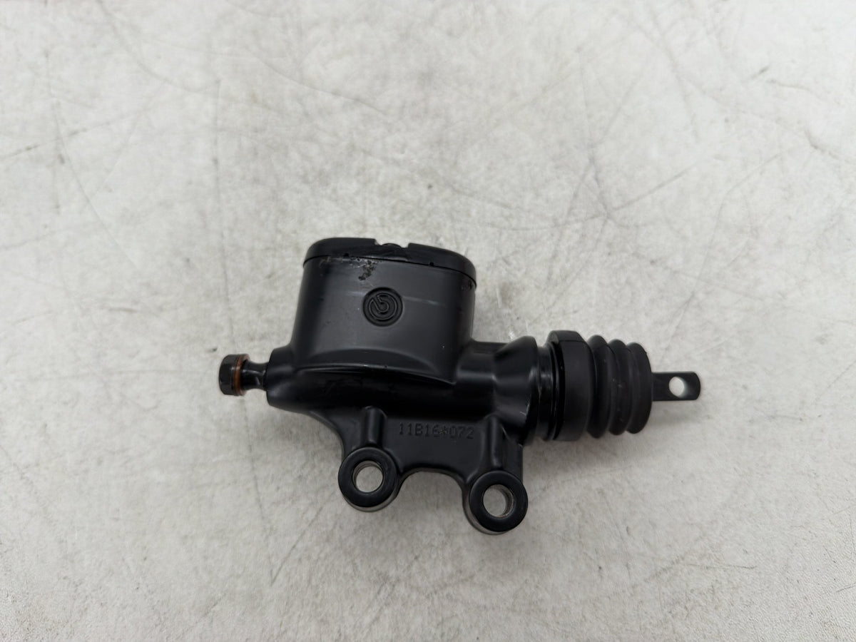 2011 Harley Electra Glide Touring Ultra OEM Rear Brake Master Cylinder Reservoir