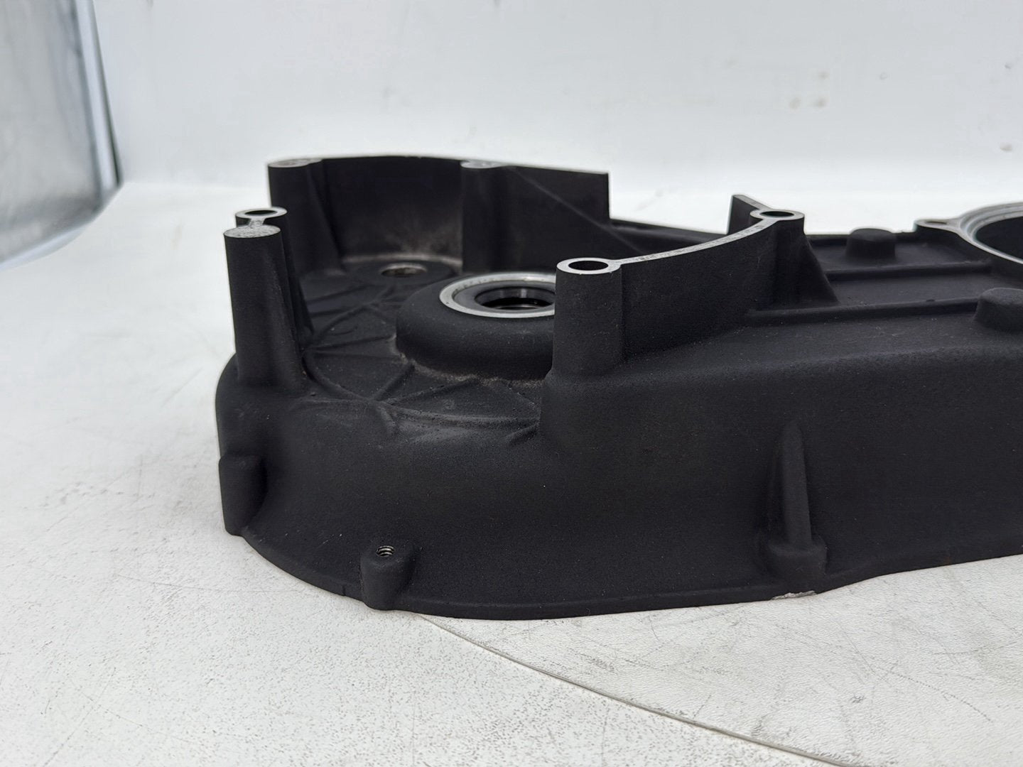 1999 - 2006 Harley-Davidson Touring Electra Glide Ultra Inner Primary Clutch Cover 60677-01B