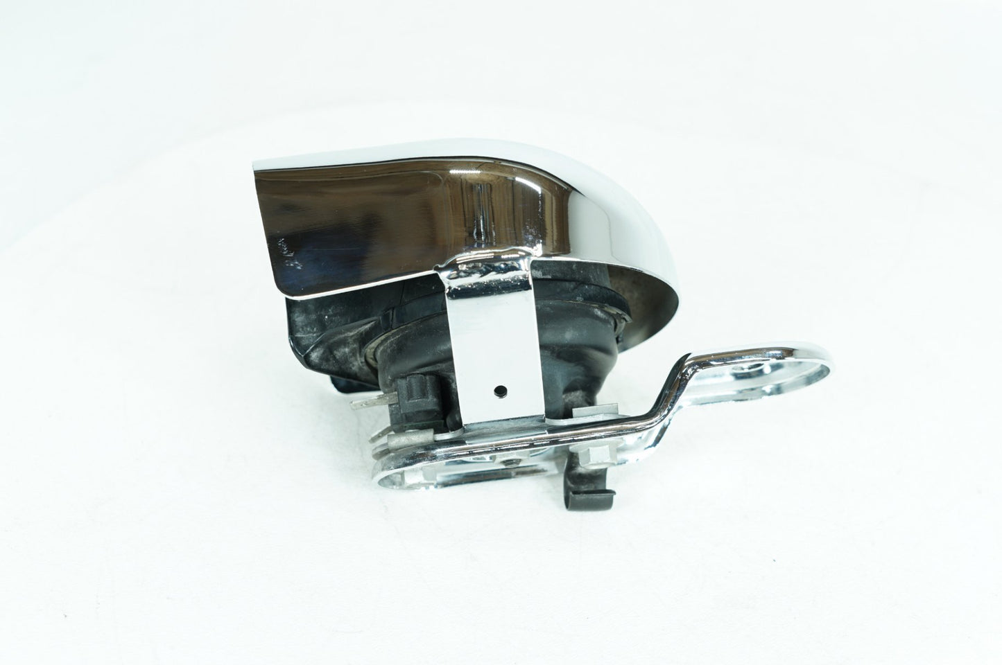2007 - 2012 Harley-Davidson Touring Electra Glide Ultra Horn Signal Klaxon Chrome Cover  	69012-93A
