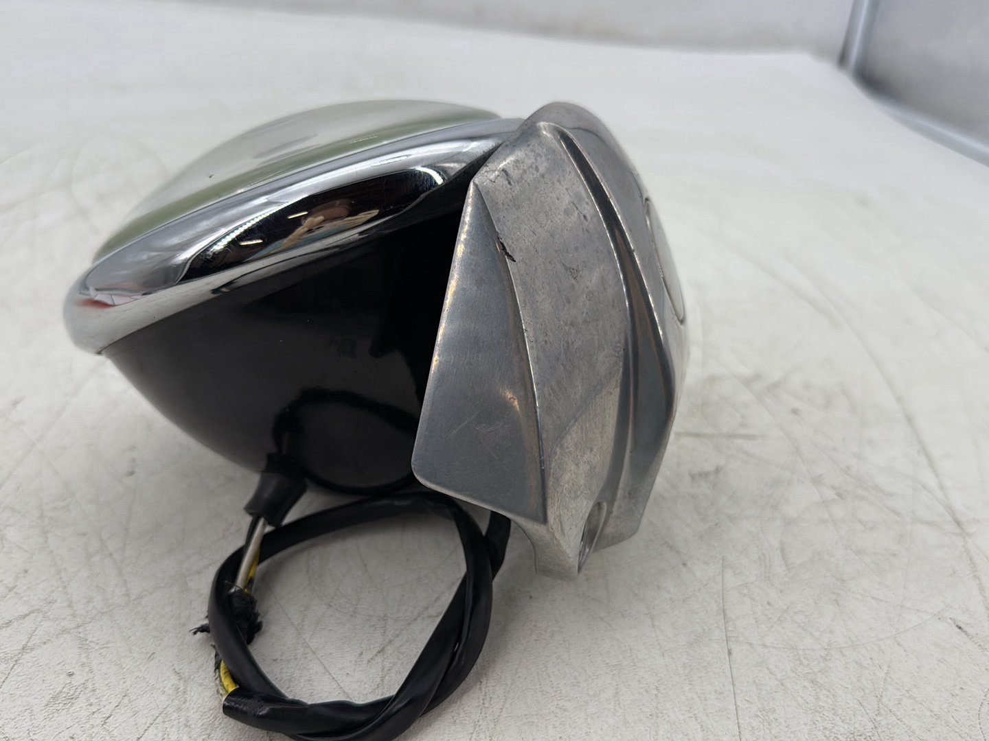 2006 Harley Sportster XL883L 883 Low OEM Headlight Headlamp Head Light Halogen