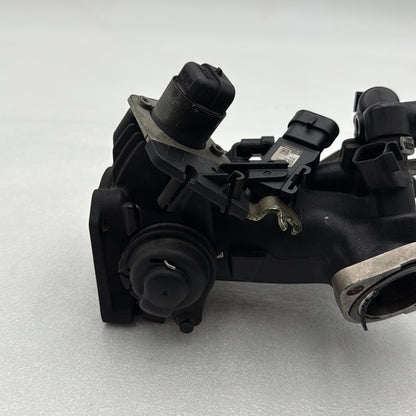 2007 - 2013 Harley-Davidson Touring Electra Glide Ultra Engine Intake Manifold Throttle Body 27708-06