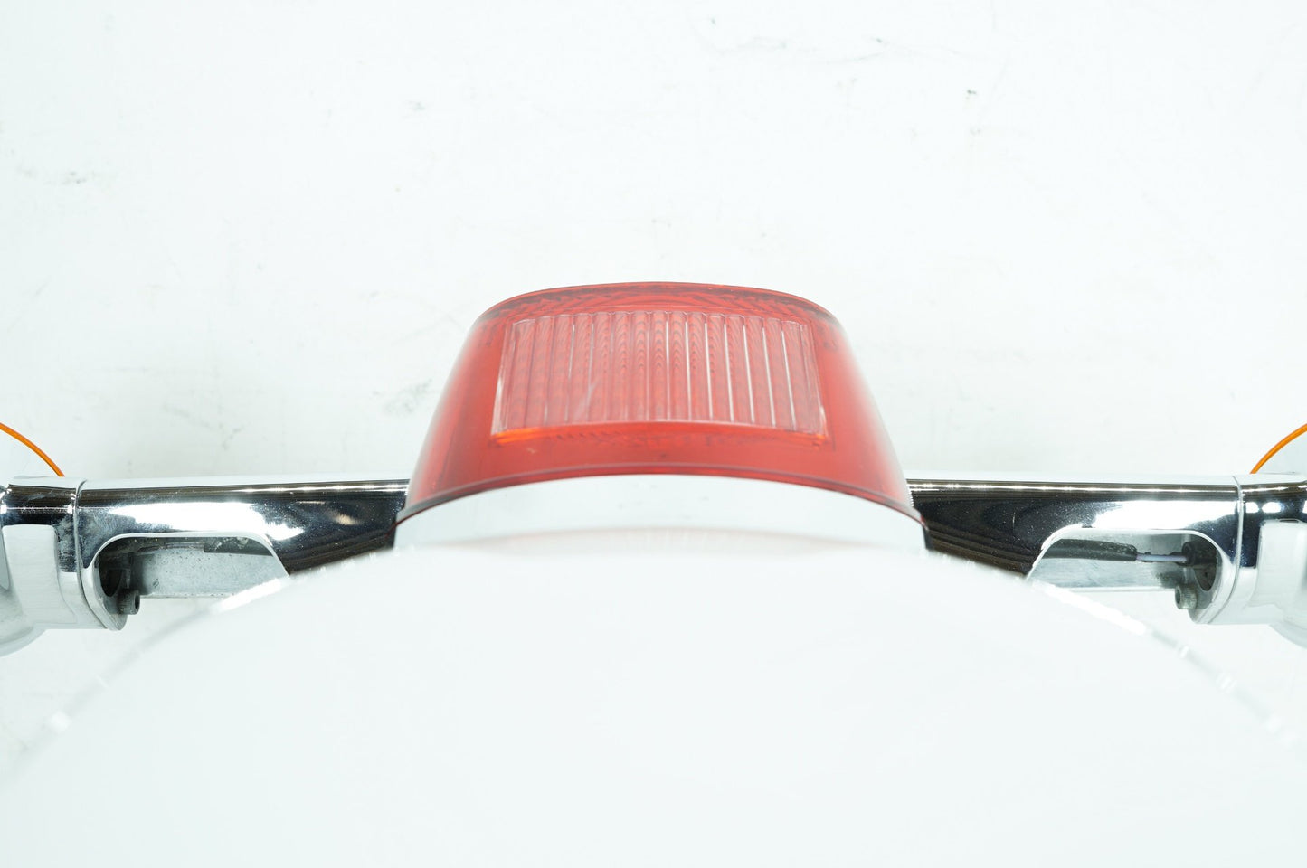 2008 - 2016 Harley-Davidson Touring Electra Glide Ultra Rear Wheel Fender & Turn Signals Bar 59579-09