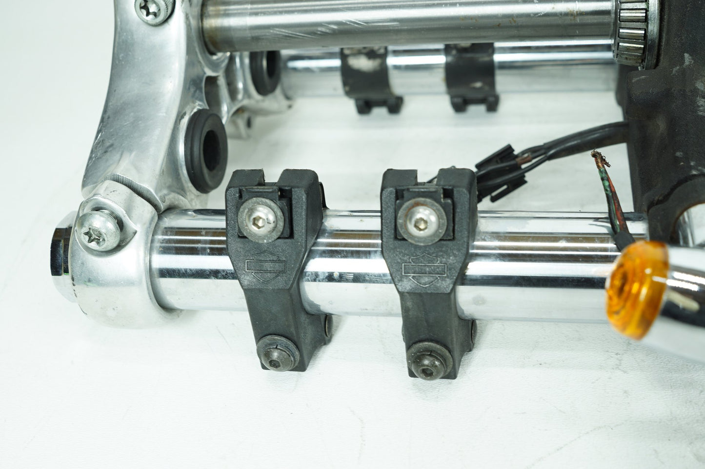 1986 - 2003 Harley-Davidson Sportster  Front Triple Tree Set & LH RH Fork Legs Sliders 45549-88