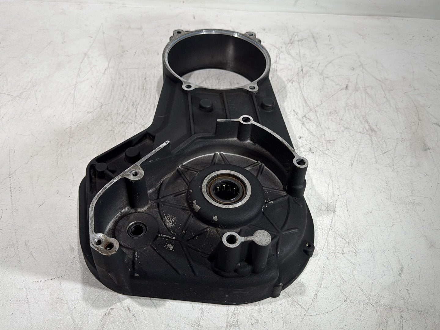 2006 Harley Touring FLHTCI Electra Glide Classic OEM Inner Primary Clutch Cover