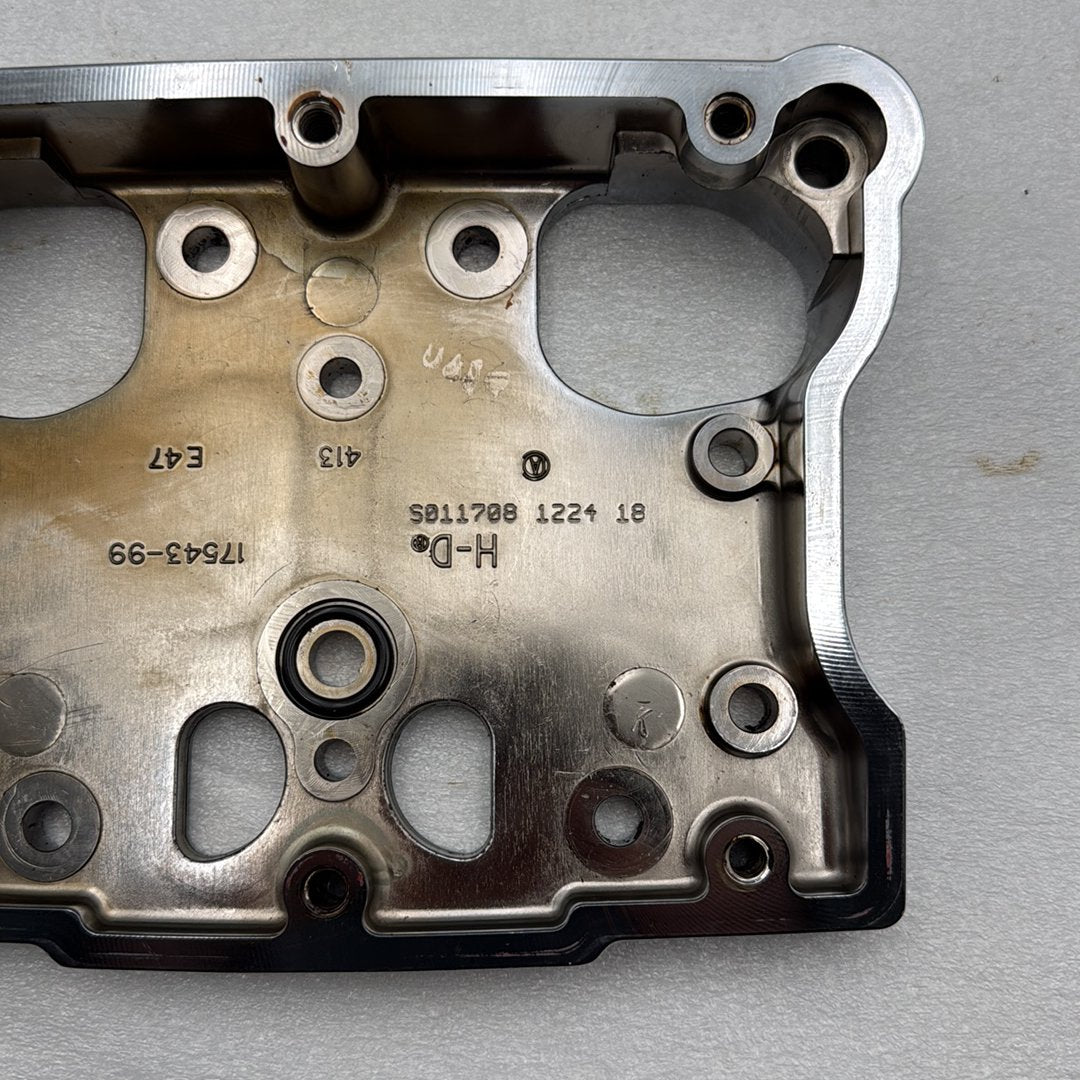 2007 - 2012 Harley-Davidson Touring Electra Glide Ultra Twin Cam Lower 1 Rocker Box 17543-99A 17543-99