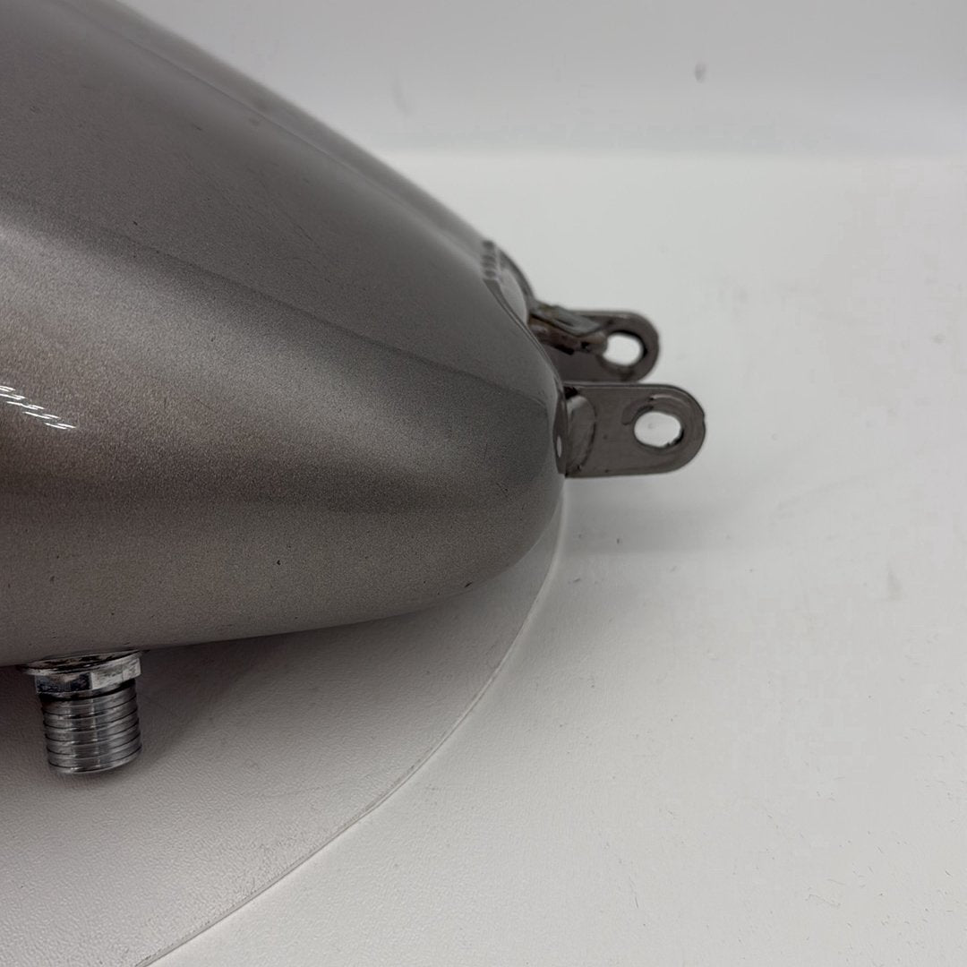 2007 - 2012 Harley-Davidson Dyna Super Glide Fuel Gas Tank Gasoline Reservoir 61590-04A