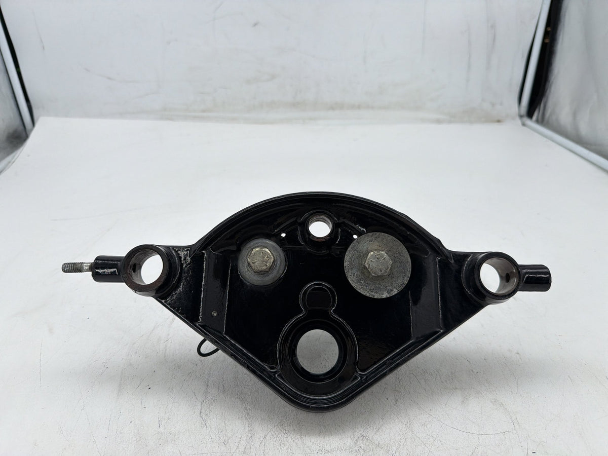 2006 Harley Road King Touring Custom OEM Front Fork Upper Triple Tree Clamps