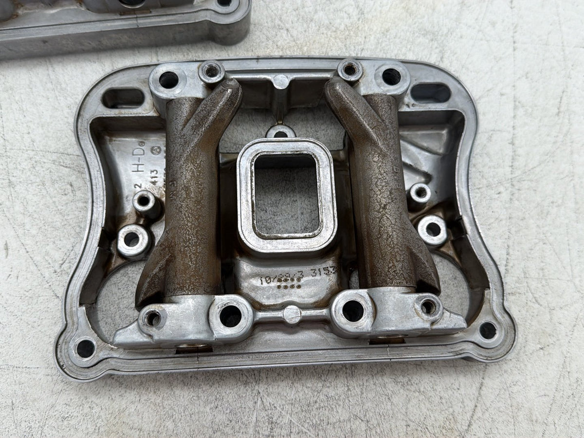 2004 Harley Sportster XL883C 883 V-Twin Evolution Lower Rocker Boxes 17543-99A