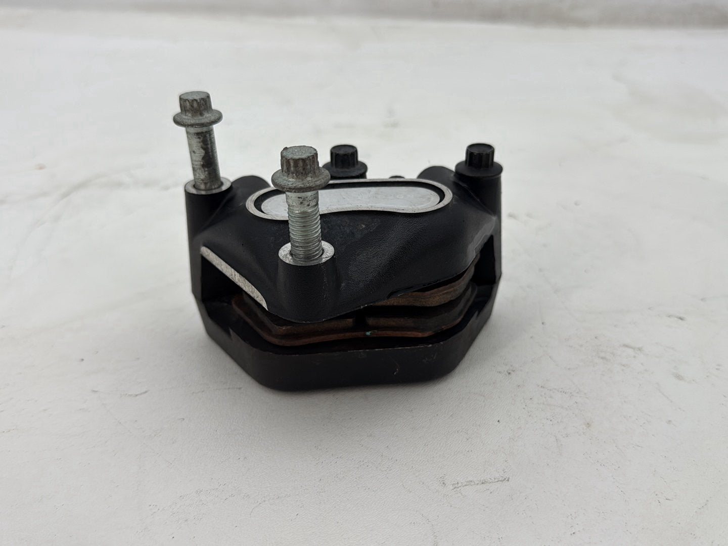 2007 Harley Street Glide Touring FLHX OEM Front Left 1 Brake Caliper