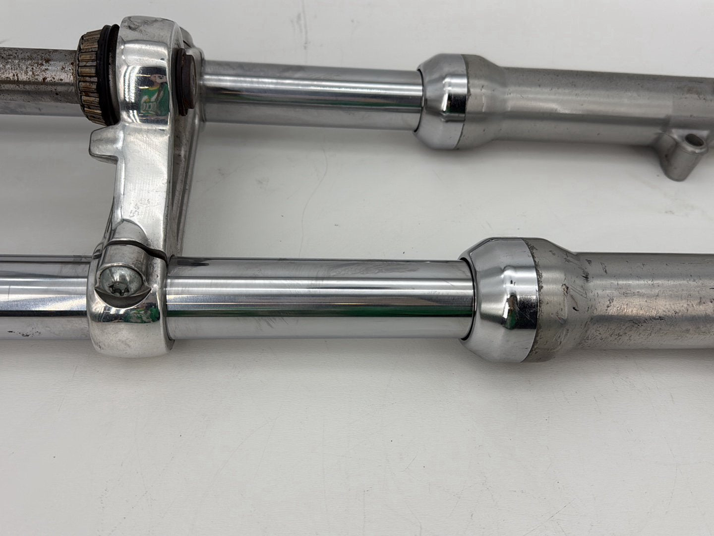 2009 Harley Sportster XL1200C 1200 Custom OEM Front Triple Tree Set & LH RH Fork Legs Sliders