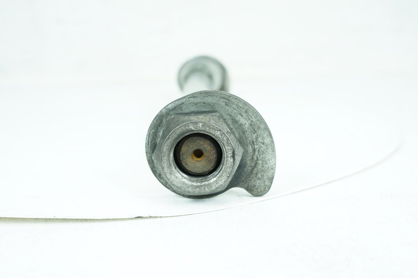 2007 - 2013 Harley-Davidson Touring Electra Glide Classic Rear Wheel Axle Bolt Shaft 41056-09