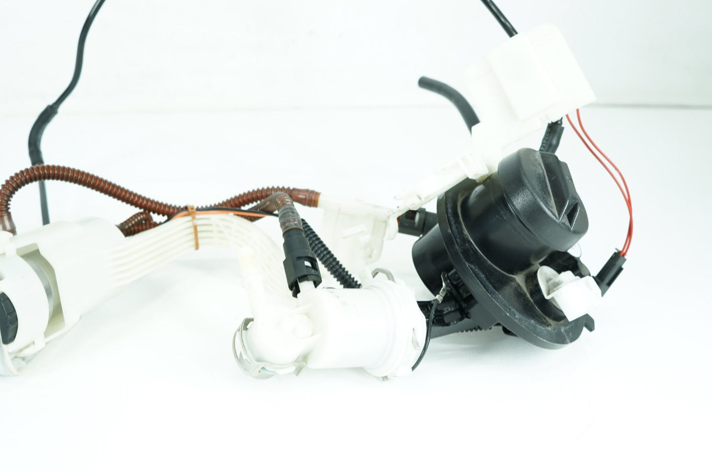 2007 - 2016 Harley-Davidson Touring CVO Electra Screamin Eagle Fuel Pump Gas Gasoline Petrol Sending 62908-08