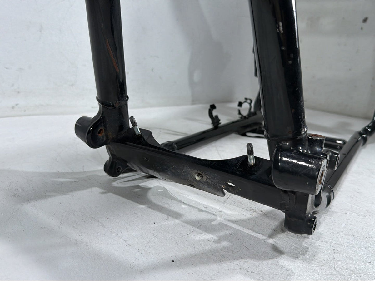 2010 Harley Road King Touring Classic OEM Body Main Frame Chassis SLVG