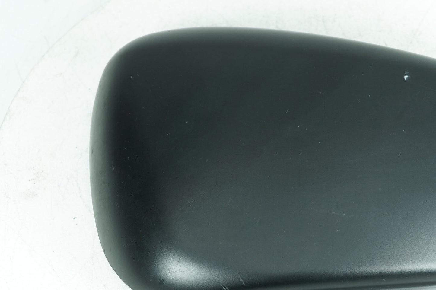 2004 - 2022 Harley-Davidson Sportster Iron 883 Left Fairing Side Oil Tank Cover  	66272-05A