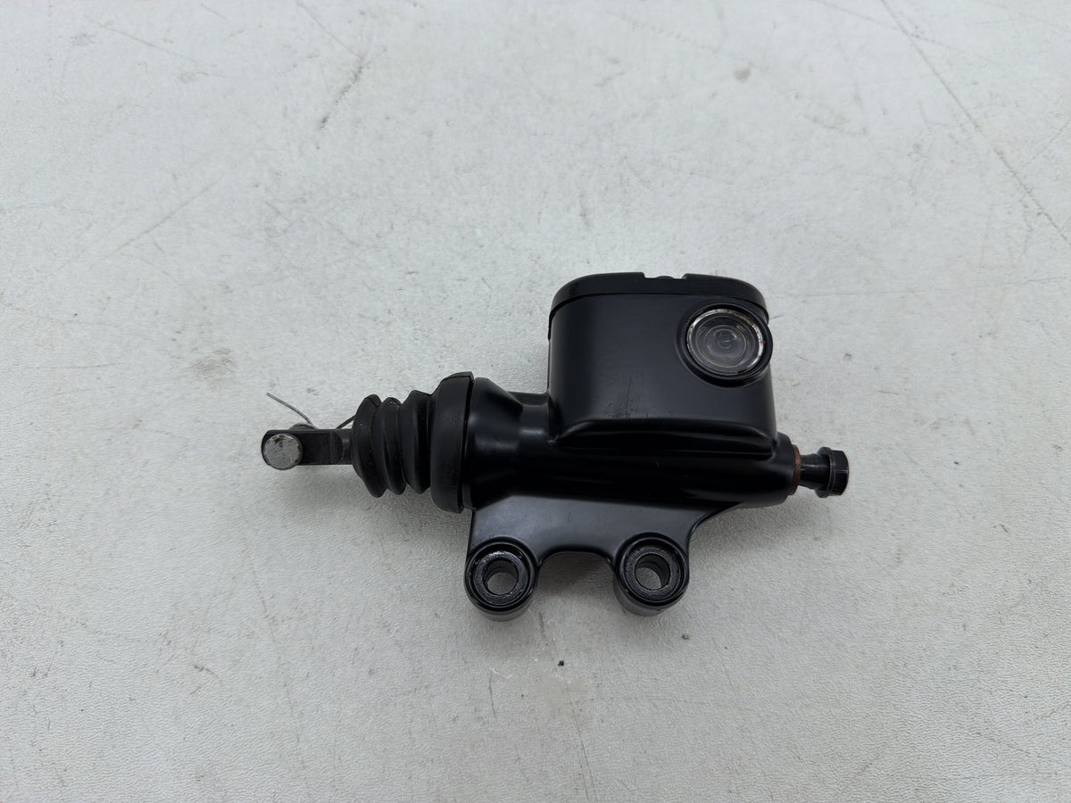 2012 Harley Street Glide Touring FLHX OEM Rear Brake Master Cylinder Reservoir