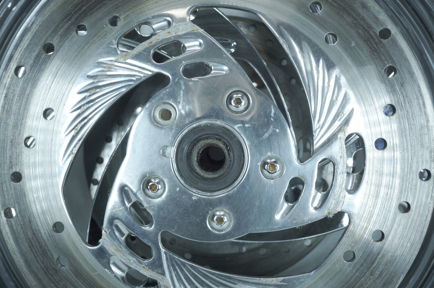1999 - 2006 Harley-Davidson Touring Road King Front Wheel Rim Tire MT99B16 74H