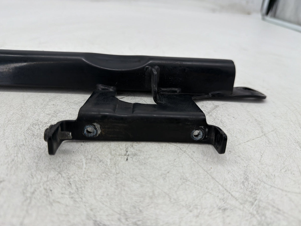01 Harley Heritage Softail Classic FLSTC OEM Seat Bracket Mount Support Mounting