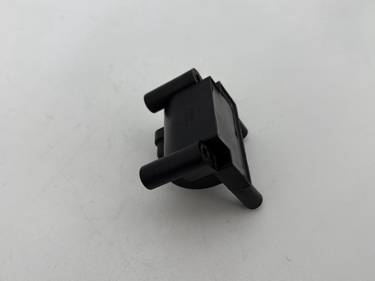 2013 Harley Street Glide Touring FLHX OEM Ignition Coil Spark Igniter