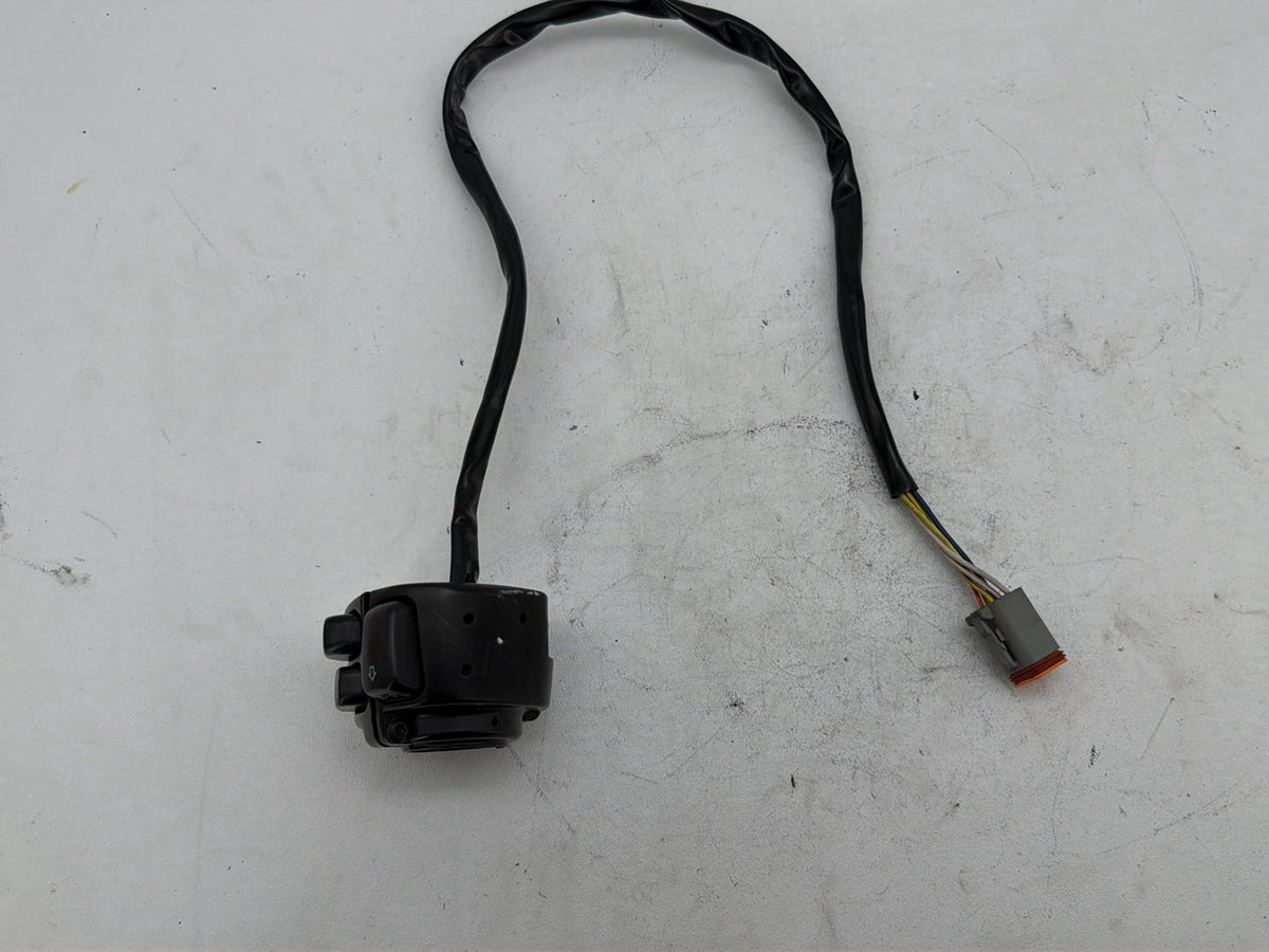 2006 Harley Sportster 883 XL883 OEM Left Turn Signal Headlight Switches Controls