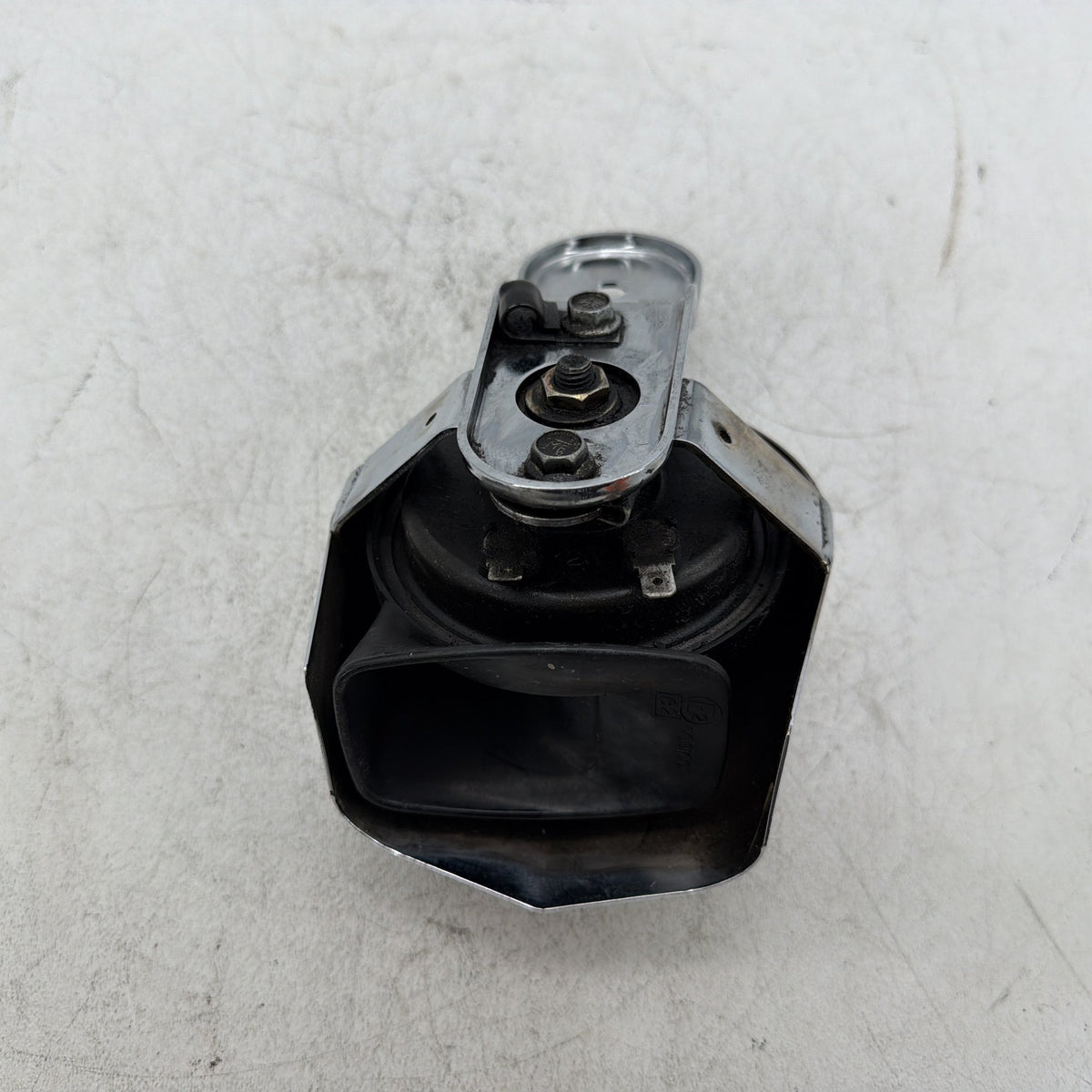 1993 Harley Electra Glide Touring Sport OEM Horn Signal Klaxon Chrome Cover