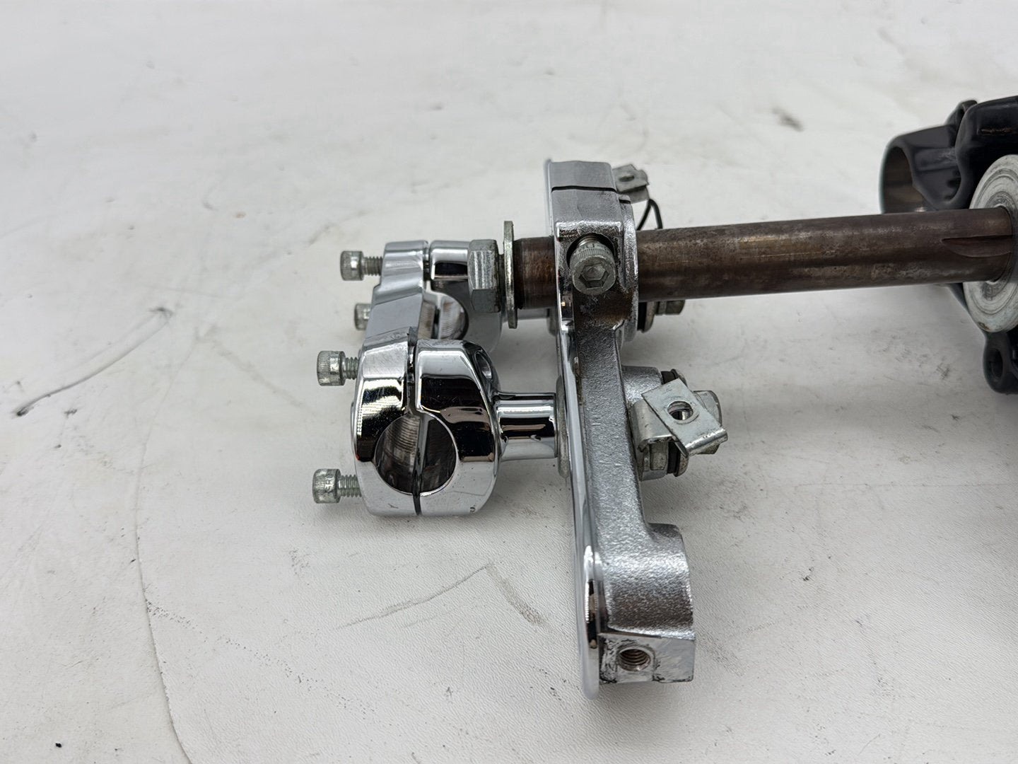 2002 Harley Heritage Softail Classic FLSTC OEM Front Fork Upper Lower Triple Tree