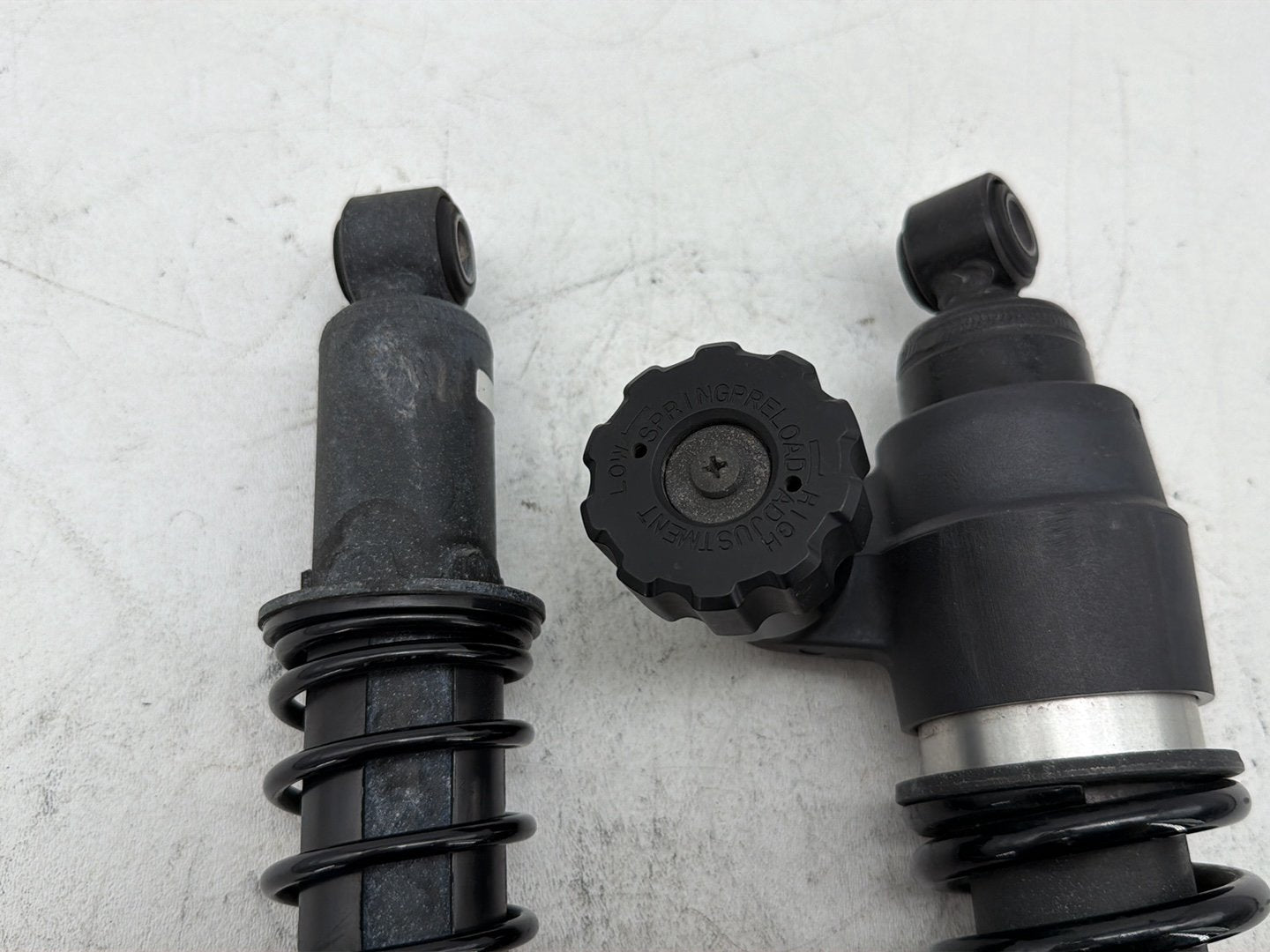 15 Harley Electra Glide Touring Ultra Rear Left Right Shock Absorbers Low Profile 12"