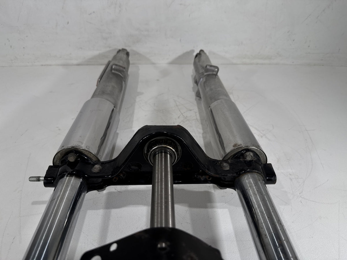 2011 Harley Road King Touring OEM Front Triple Tree Set LH RH Fork Legs Sliders