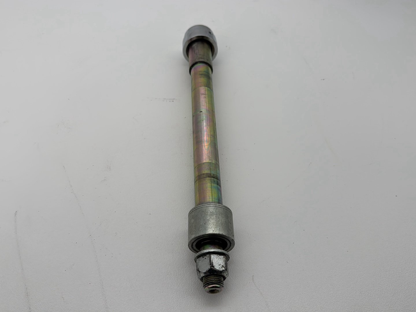 2008 Harley Softail Deluxe FLSTN OEM Front Wheel Axle Bolt Shaft