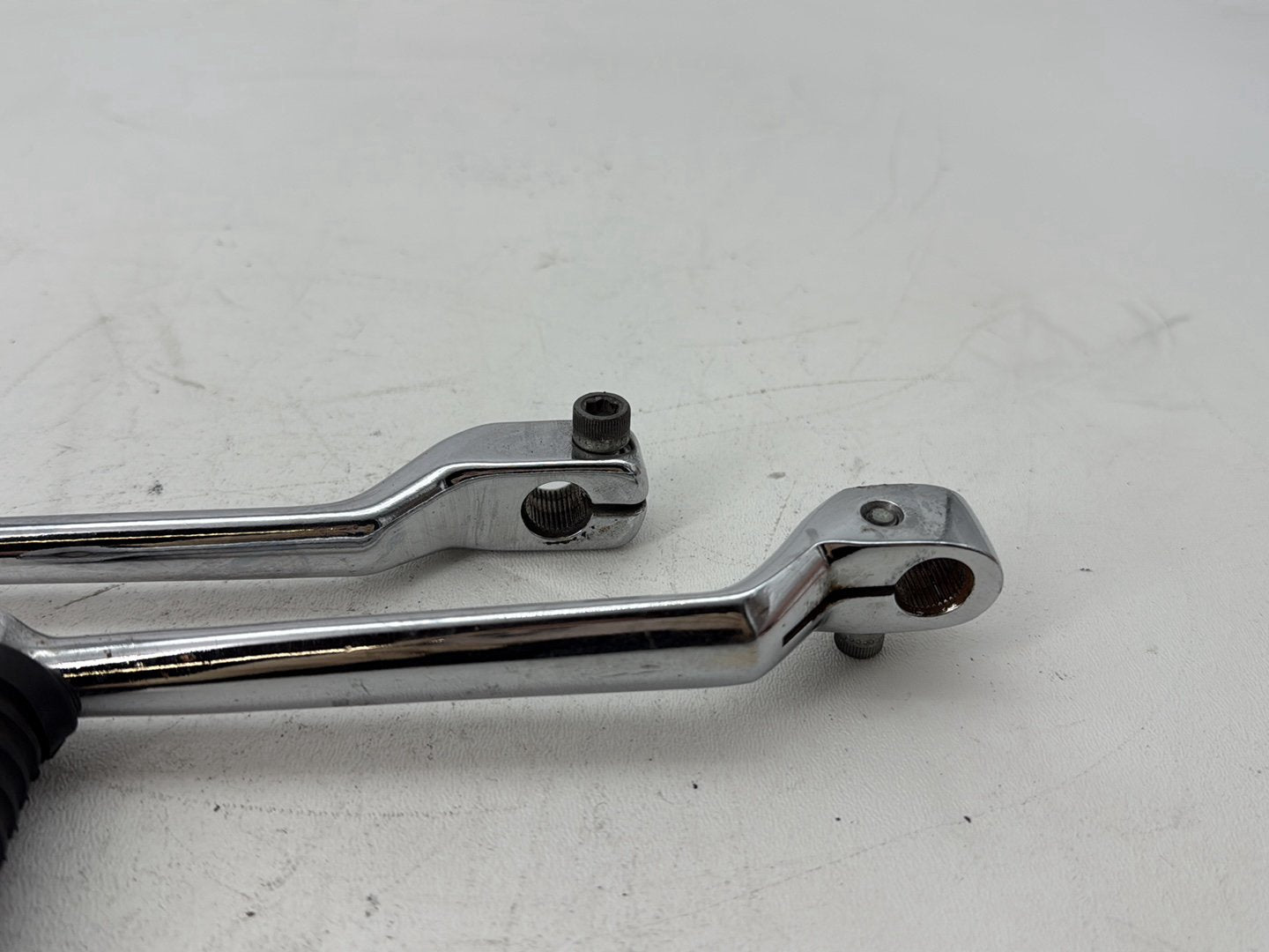 2008 Harley Road King Touring FLHR OEM Gear Shifter Lever Pedal Pedals