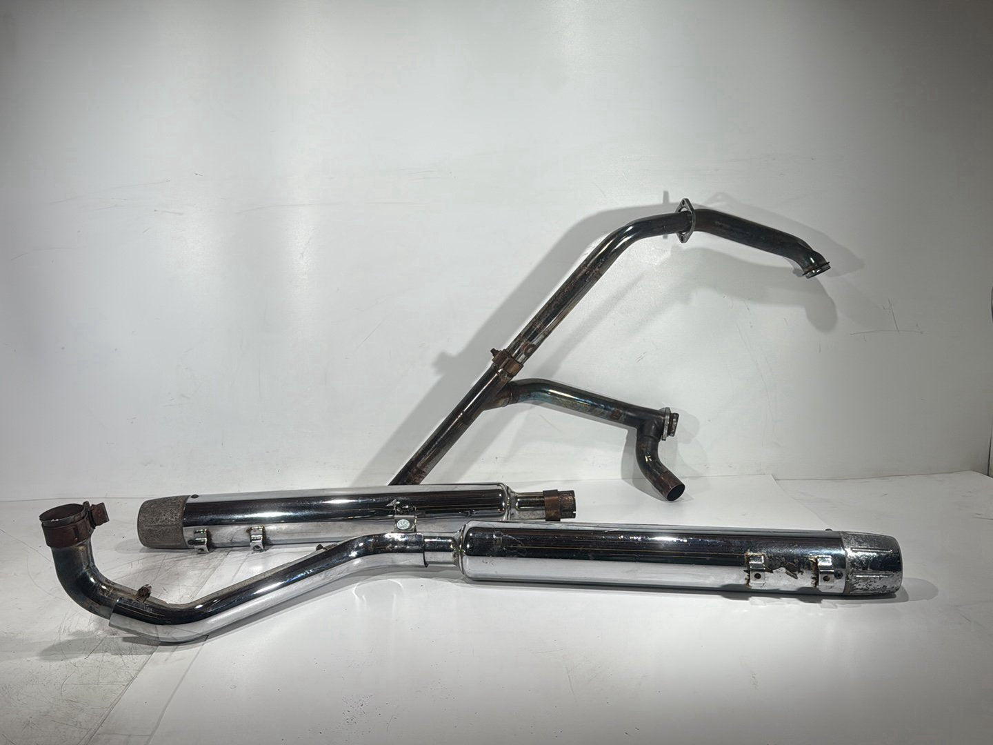 2005 Harley Touring FLHRCI Road King Classic OEM Exhaust Header Muffler Pipes Screamin Eagle