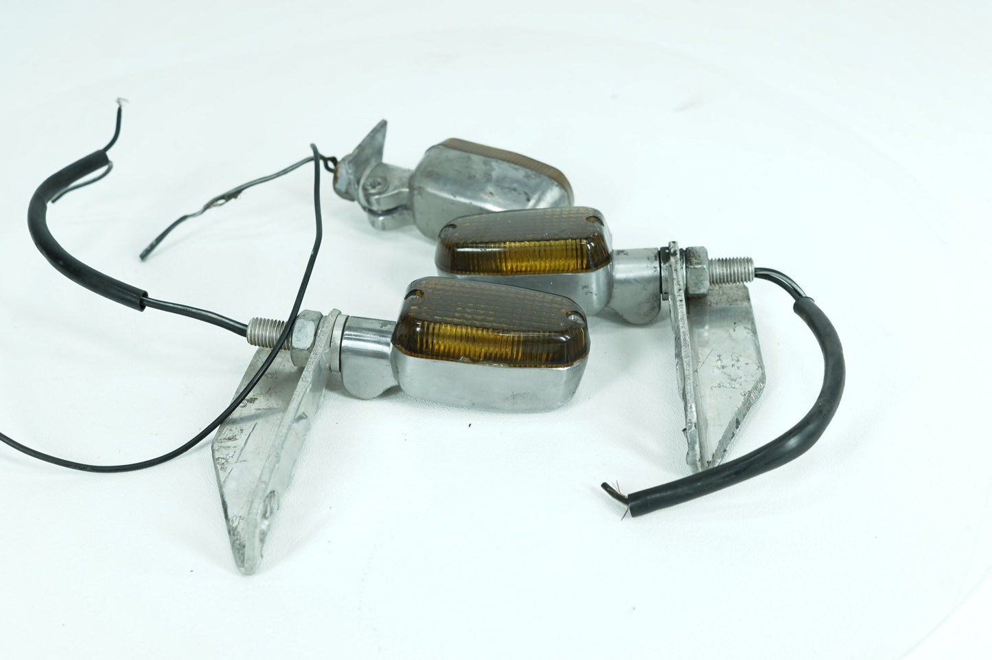 1984 - 1990 Harley-Davidson Sportster Evolution Front Left Right Turn Signal Indicators 68405-86