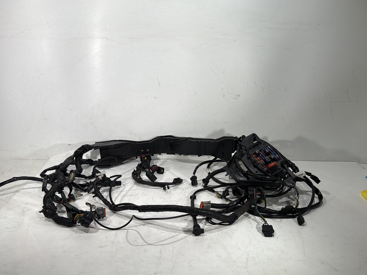 2013 Harley Electra Glide Touring Ultra FLHTCUI OEM Main Wire Wiring Harness Loom NON-abs