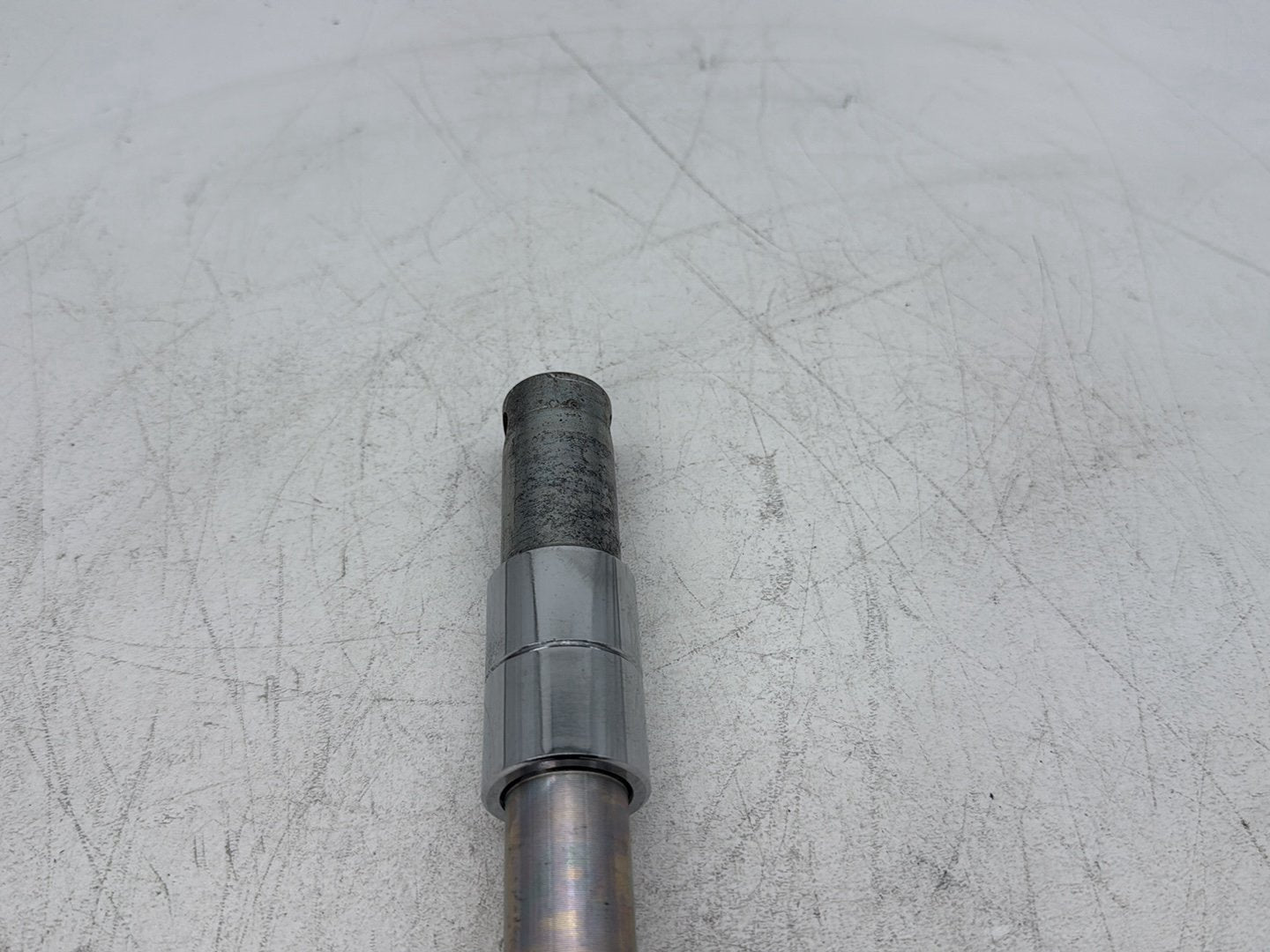 2010 Harley Street Glide Touring FLHX OEM Front Wheel Axle Bolt Shaft